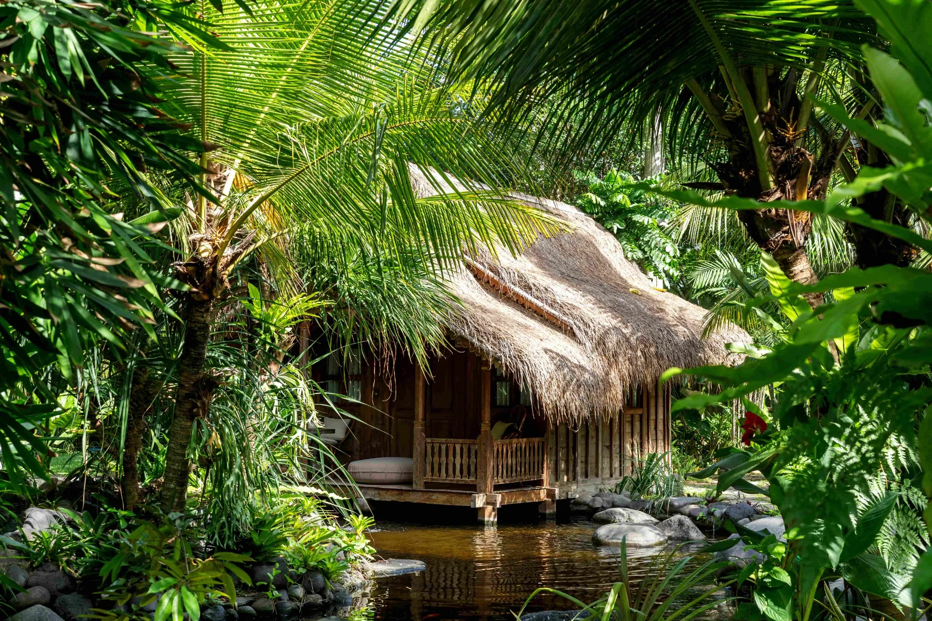 seed-bali-villa-underground-pond-house-candidasa